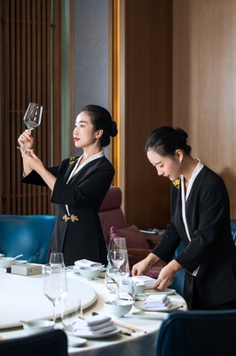 光影盛宴 探秘天然臺1908餐飲服務(wù)的視覺敘事藝術(shù)